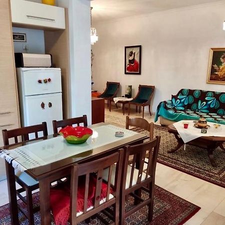 סלוניקי Marys House , Lovely 2-Bedroom Apartment מראה חיצוני תמונה
