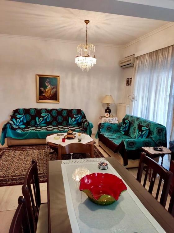 סלוניקי Marys House , Lovely 2-Bedroom Apartment מראה חיצוני תמונה